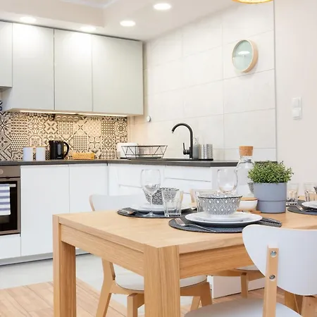 Apartments Warsaw Królewska by Renters Zewnętrze zdjęcie